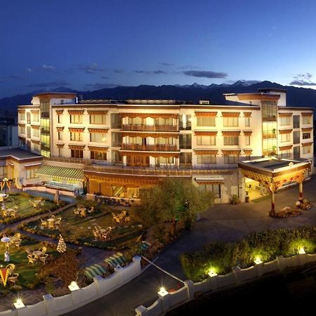Отель The Grand Dragon Ladakh Лех Экстерьер фото