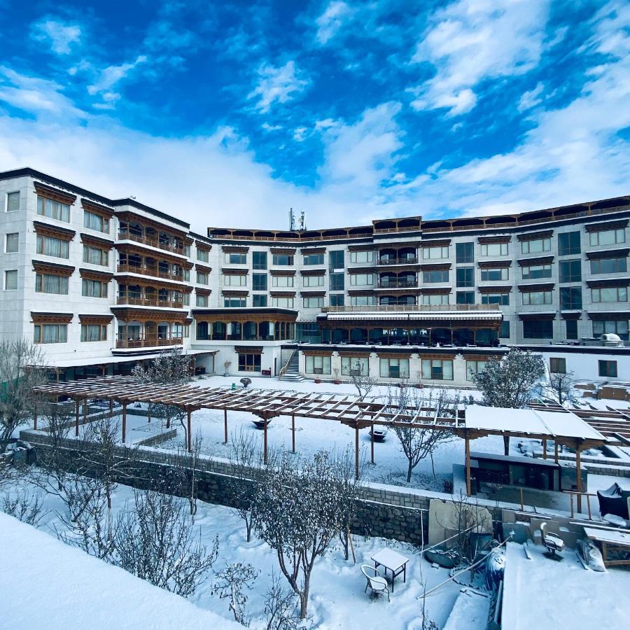 Отель The Grand Dragon Ladakh Лех Экстерьер фото