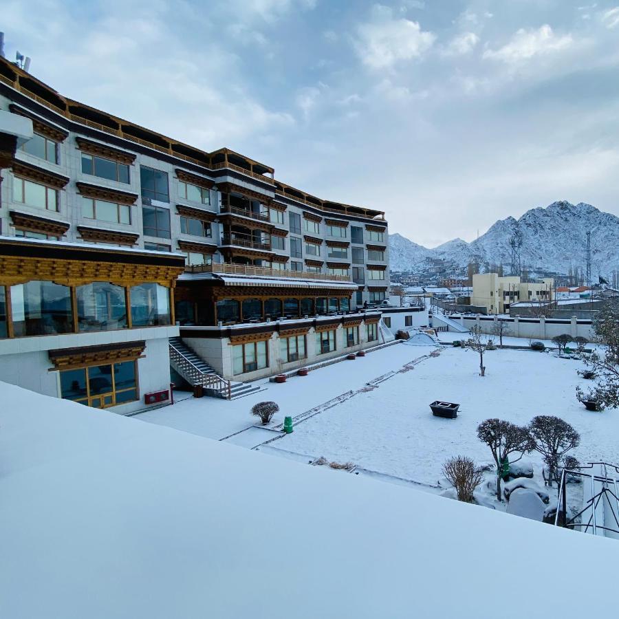 Отель The Grand Dragon Ladakh Лех Экстерьер фото