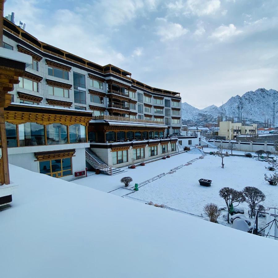 Отель The Grand Dragon Ladakh Лех Экстерьер фото