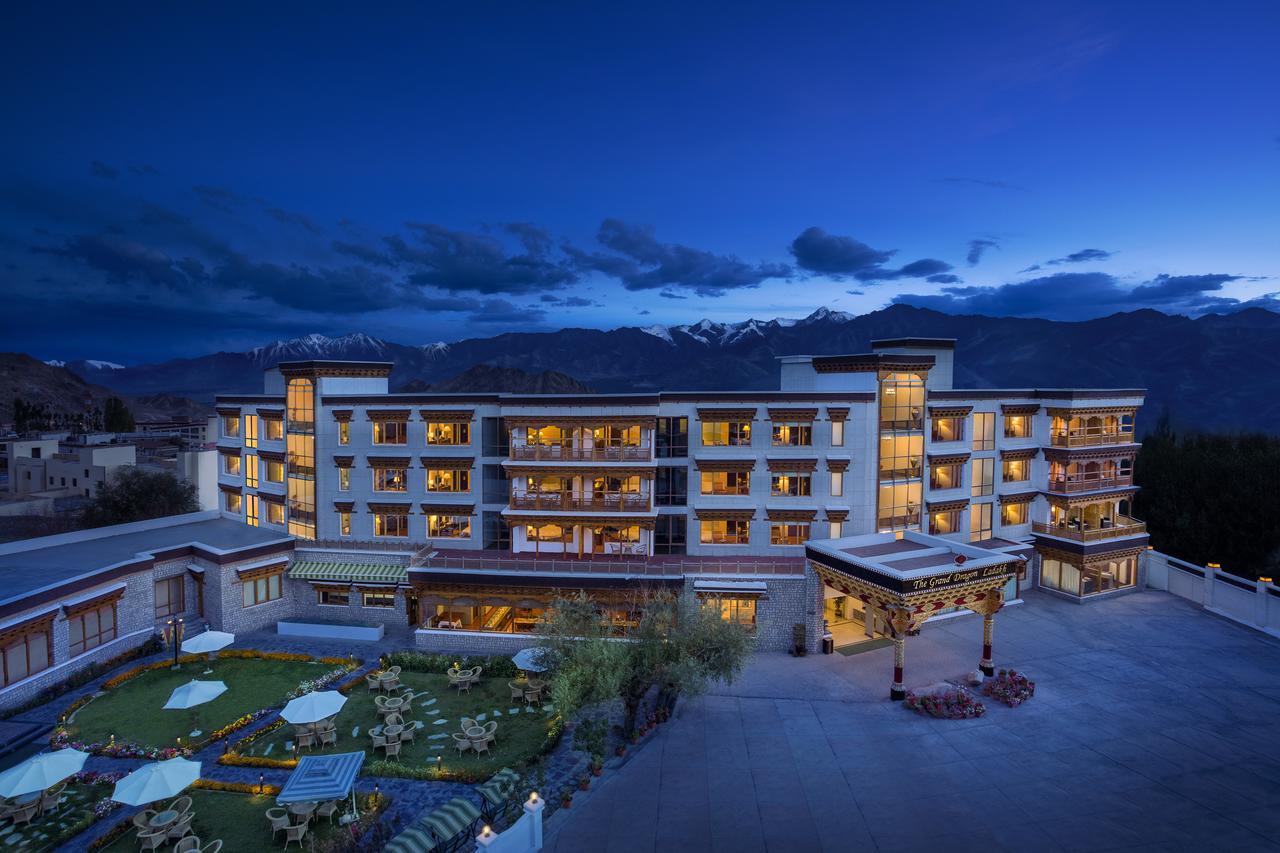 Отель The Grand Dragon Ladakh Лех Экстерьер фото