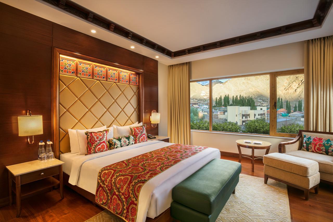 Отель The Grand Dragon Ladakh Лех Экстерьер фото