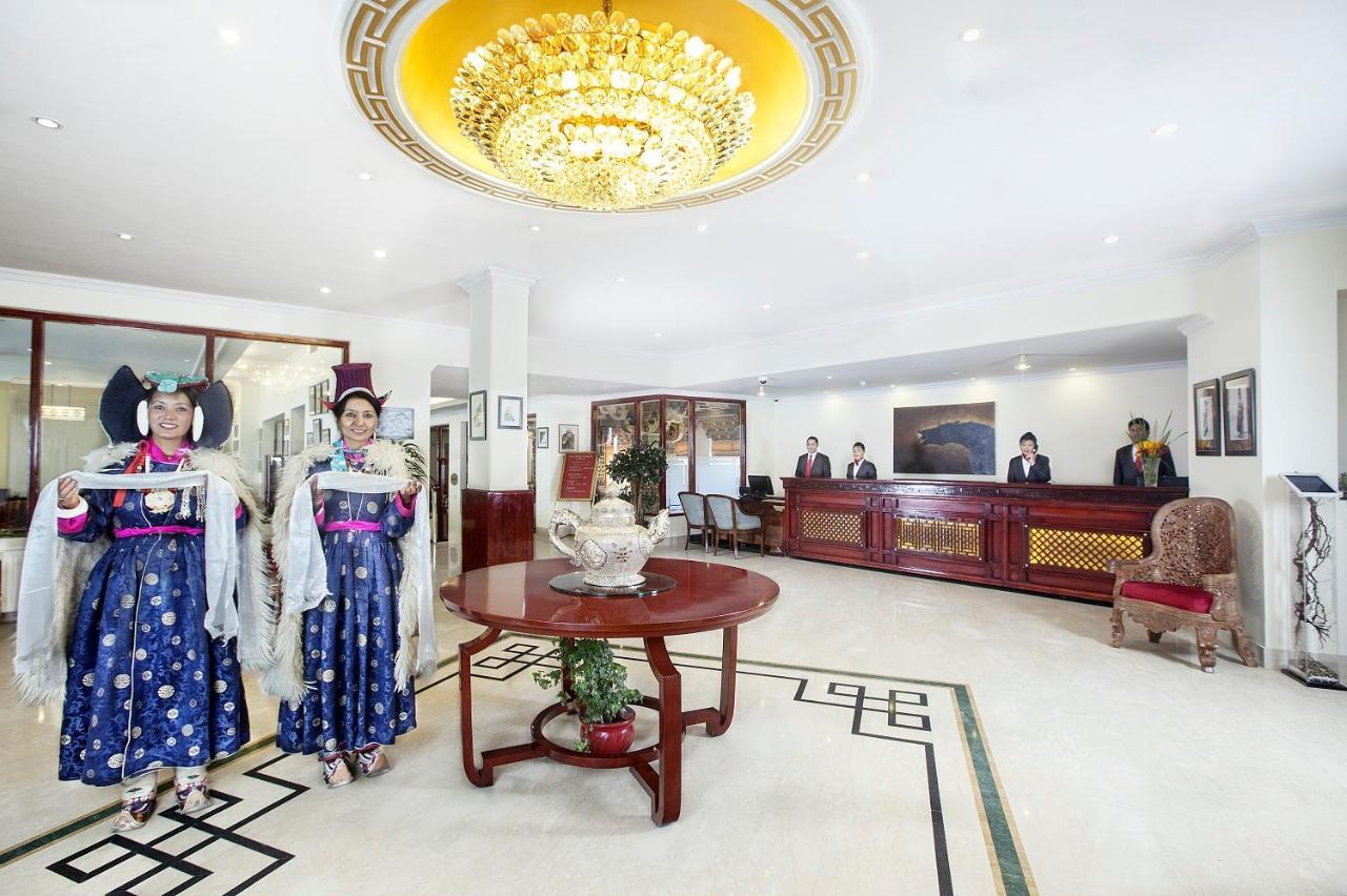 Отель The Grand Dragon Ladakh Лех Экстерьер фото